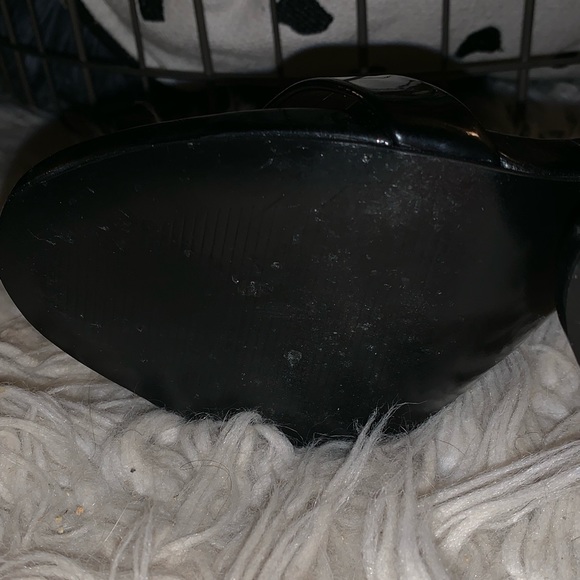 Steve Madden Patent Leather Strappy Heels - Picture 4 of 8